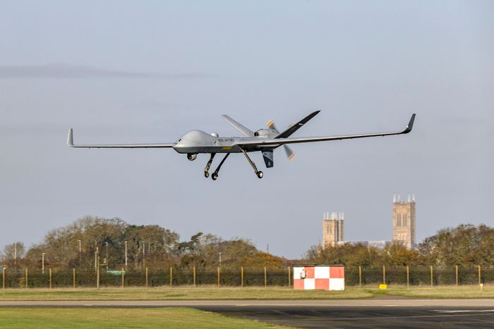 MQ-9B-varianten som brukes av RAF i Storbritannia, kalt Protector RG Mk1, har et unikt system for å oppdage og unngå sivile fartøy.