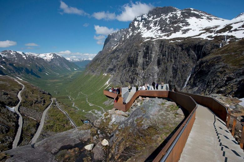 Utsikt over Trollstigen. <i>Foto:  Frid-Jorunn Stabell/Statens vegvesen<span>.</span></i>