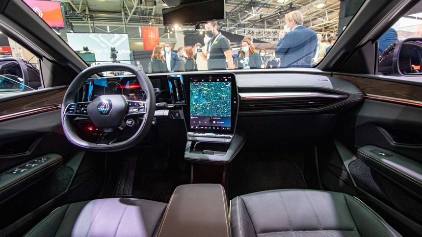 Renault Megane E-Tech har allerede programvare fra Google. Foto:  Marius Valle