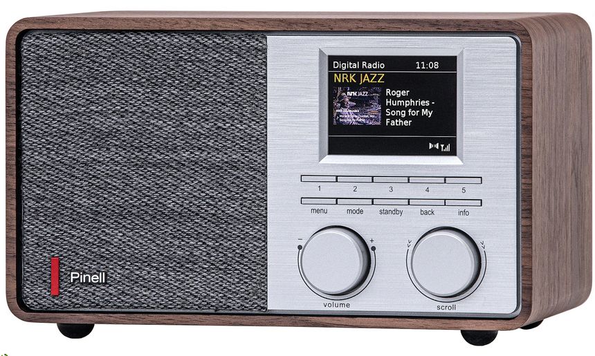 En pen og rimelig bordradio, med fargeskjerm og svært god lyd, som også kan strømme fra telefonen, kan få fram sommerlåten eller podkasten. Foto: Pinell