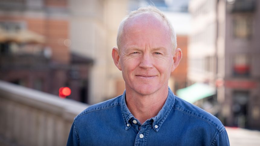 Lars Haltbrekken (SV) mener Høyre med dette forslaget viser sitt sanne ansikt. Foto: Eirik Helland Urke