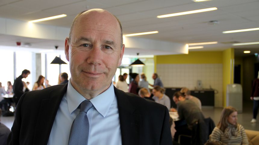 Det er langt fra tilfeldig at noen bilprodusenter ønsker å bygge community. Evangelister er en svært effektiv salgskanal for bilprodusentene, mener NHH-professor Tor W. Andreassen. Bilde:  Joachim Seehusen