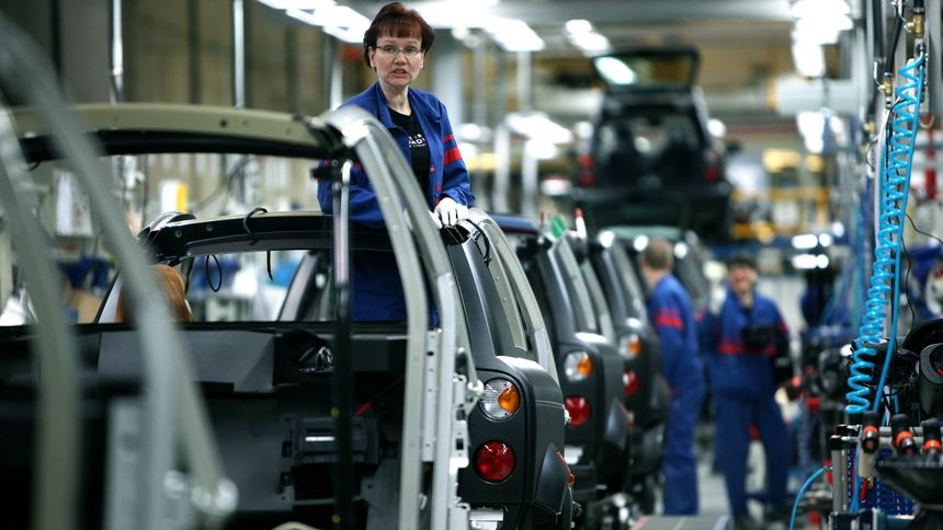 Fra produksjonen av Think hos Valmet Automotive da TU besøkte fabrikken i 2010. 