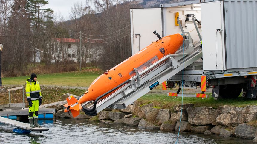 Undervannsfarkosten Hugin var sentral i kartleggingen av Mjøsa. Undervannsfarkosten Hugin var sentral i kartleggingen av Mjøsa. Foto: FFI