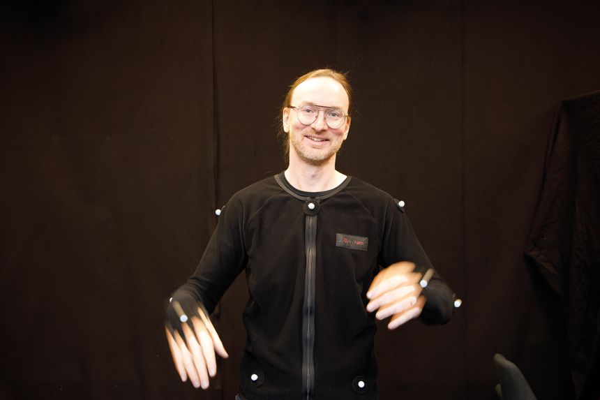 – Vi lurer på om lyder som minner om hjerterytmer og pusterytmer kan ha noe å si for utviklingen, forteller musikkforsker Alexander Refsum Jensenius på Ritmo, et senter for tverrfaglig forskning på rytme, tid og bevegelser. Foto:  Yngve Vogt/Apollon