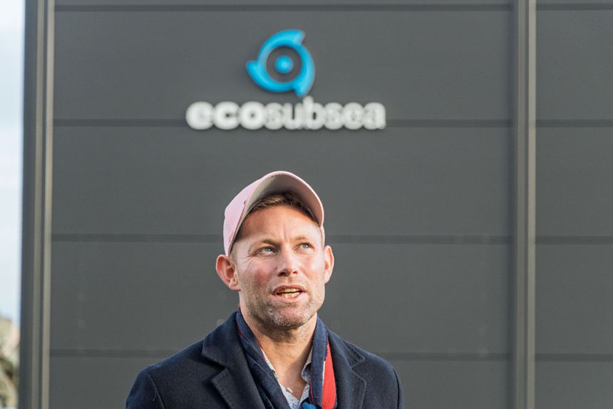 – Vi har brukt mye av SpaceX-algoritmen, forteller Østervold. Det innebærer å forenkle utviklingen så mye som mulig. Foto:  Marius Valle