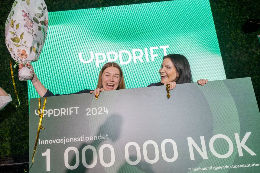 Litech-duoen Synne Sauar (t.v.) og Ida Marie Pedersen håper stipendet vil hjelpe dem med å utvide internasjonalt. Foto: Arash A. Nejad