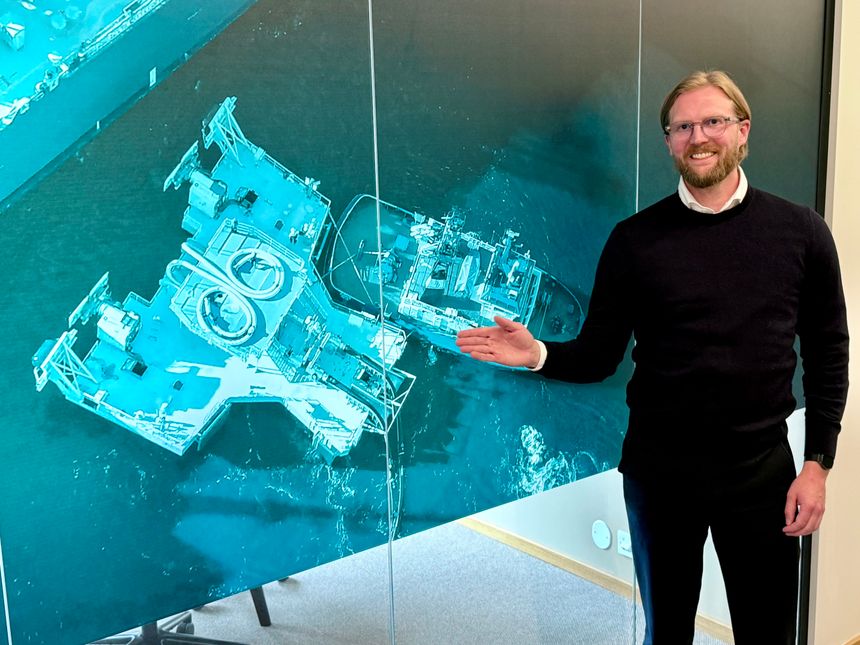 Kommersiell direktør Magnus Eikens i Econnect Energy er en av gründerne. Selskapet igangsatte nylig driften av en installasjon i tyske Wilhelmshaven. Foto: Jan M. Moberg