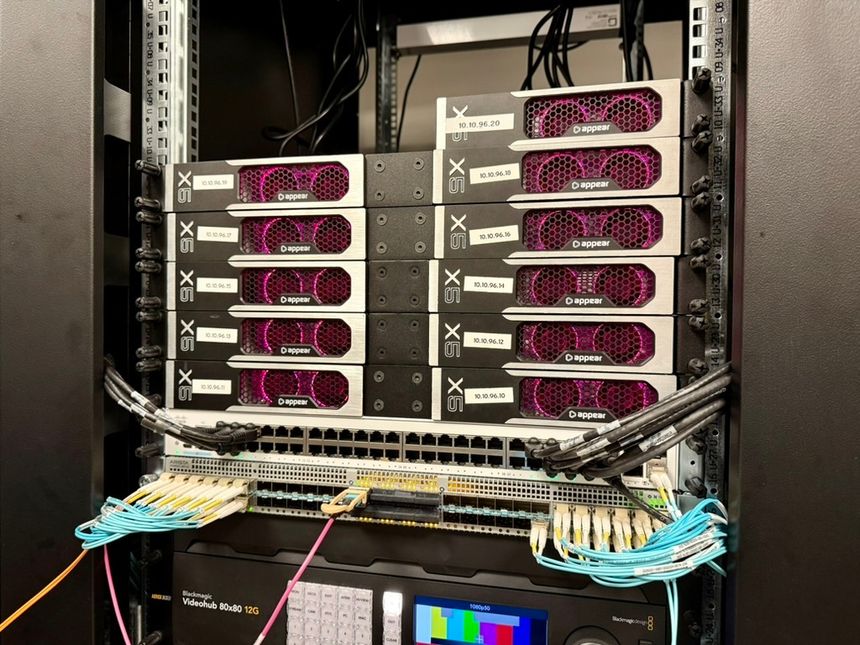 Utviklingen er kontinuerlig. Her den nye «X-boksen» fra Appear som snart er på markedet. <span>Foto: Jan M. Moberg</span>