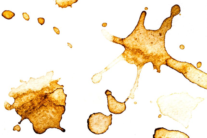 Dette er kaffering-effekten: Når væske med partikler tørker, blir flest partikler liggende igjen langs kanten. Foto:  Colourbox