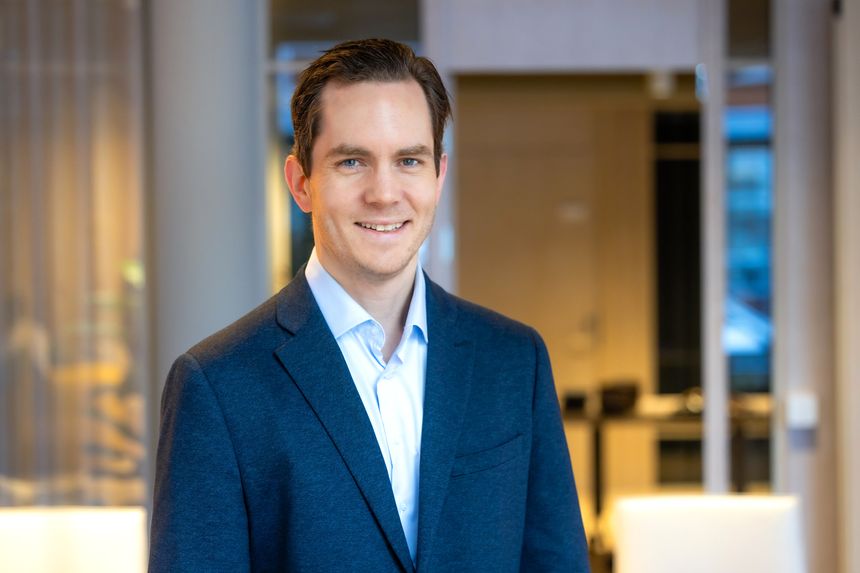 Norge og Europa ligger allerede etter USA og Kina på flere sentrale områder innen KI. Skal vi henge med, kan vi ikke vente på at teknologien skal bli perfekt, skriver Christian Agrell i DNV. Foto:  DNV