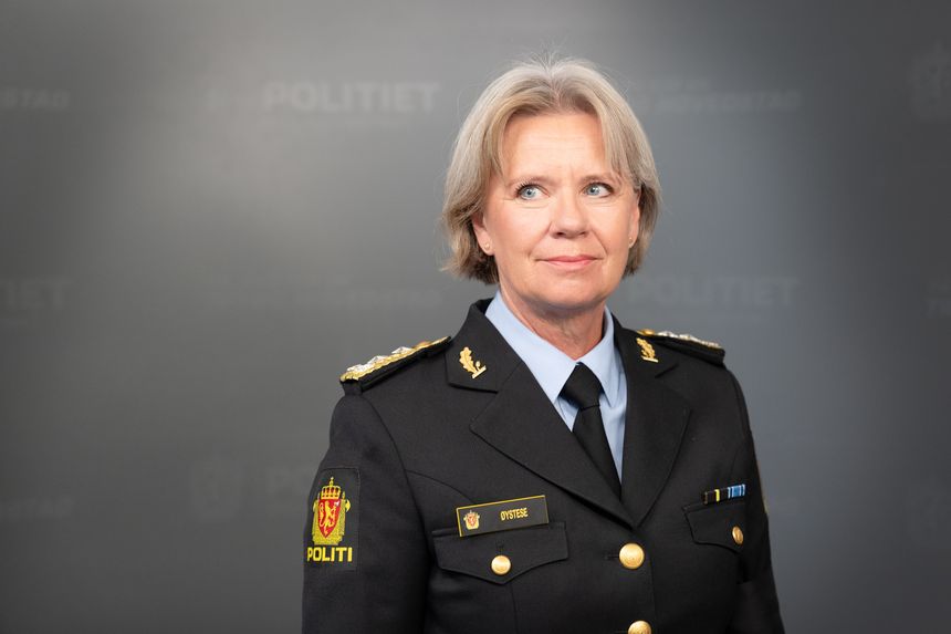 Ida Melbo Øystese, politimester i Oslo, sier at det er helt trygt for publikum å komme til Oslo på gravferdsdagen. Foto: Eirik Helland Urke