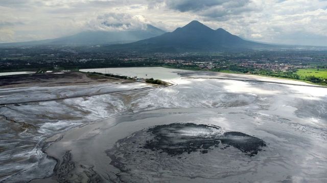 Lusi-utbrotet avslørt som ei av verdas største naturlege utsleppskjelder