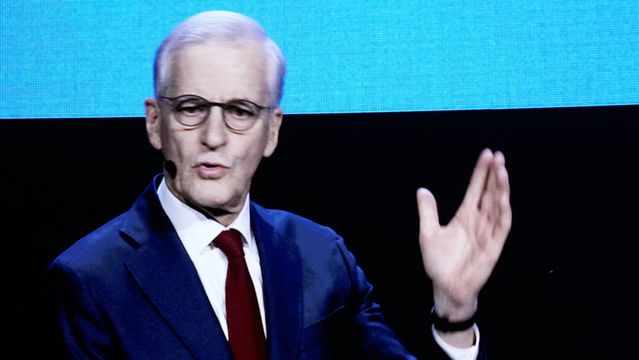 Støre vurderer å øke beredskapslageret for drivstoff