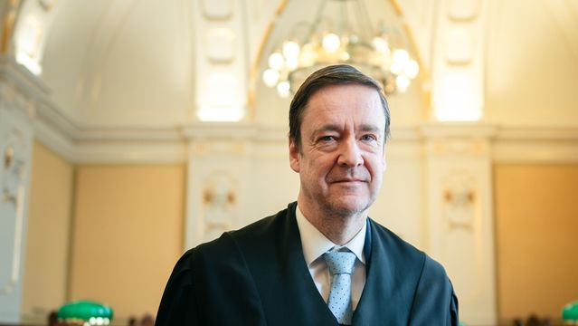 Derfor nekter avdelingsdirektøren i Forsvarsmateriell å forklare seg
