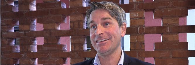 Illustrasjon av – Ekstrem maktarroganse