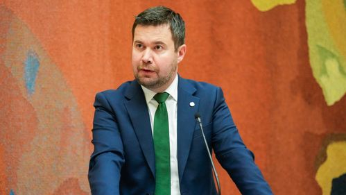 Illustrasjon av – Uten drivstoff stopper Norge raskt opp i en krise eller krig