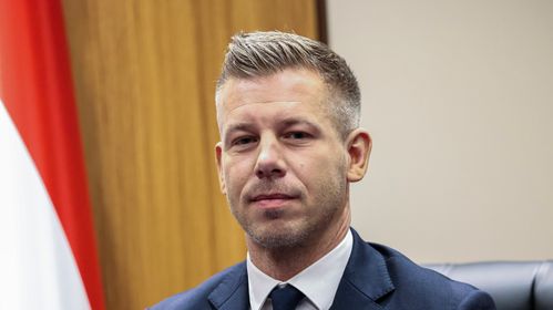 Illustrasjon av Regjeringen ber folk spare strøm