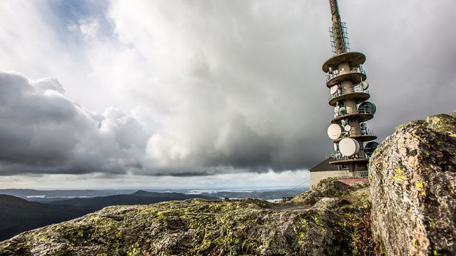 12 DAB-sendere gikk på reservestrøm under stormen Amy