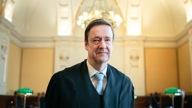 Forsvarer om siktelse mot forsvarstopp: Handler ikke om personlig vinning