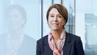 Illustrasjon av – Vi har for mange konsulenter