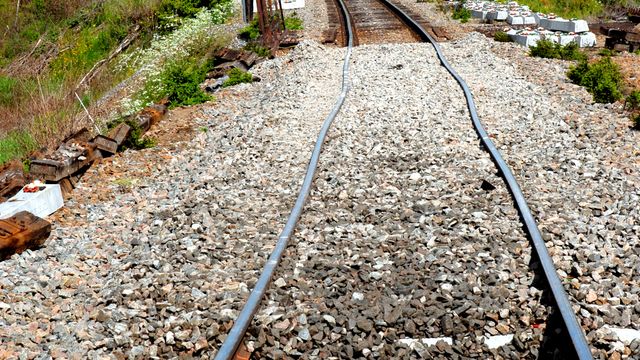 Bane Nor innfører gul beredskap – kan ikke utelukke flere stengte togstrekninger