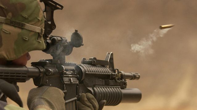 Danskene vil spare kuler, krutt og bensin ved å trene soldater i simulatorer