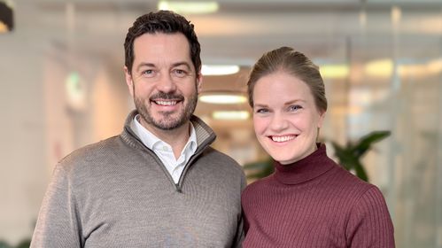 Illustrasjon av Jotta-sjef Roland Rabben går av