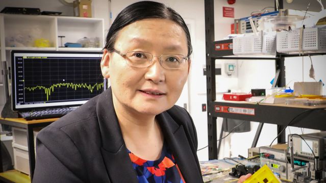 Lys-basert KI-brikke kutter varme og strøm