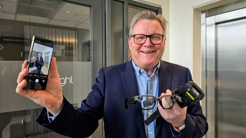 Illustrasjon av Lager norske linser for smarte briller