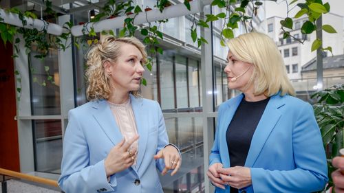 Illustrasjon av Tung reagerer sterkt: − Dette er uakseptabelt