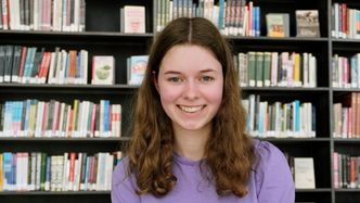 Illustrasjon av KI-frykt stopper ikke Julie (19)