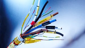 Skjerpede krav til merking av kabler og komponenter