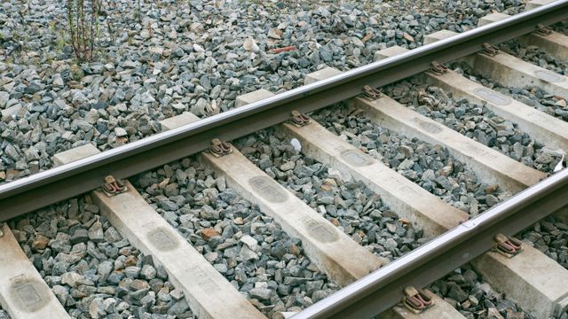 Staten bruker mer enn 7 mill. per km jernbane i året – snittet i Europa er under halvparten 