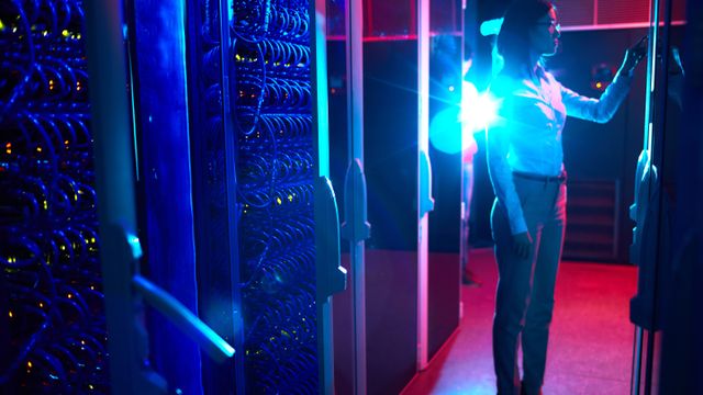 «Stargate»-prosjektet: Nytt KI-datasenter vil bruke like mye strøm som fem atomreaktorer produserer