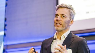 Illustrasjon av Otovo-gründer forlater selskapet