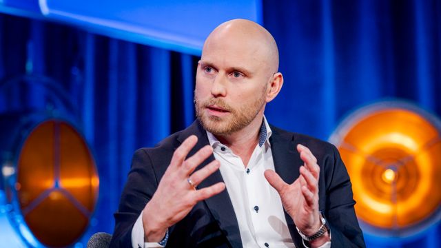 Ber virksomheter skru av passord og flerfaktor for å sikre e-posten