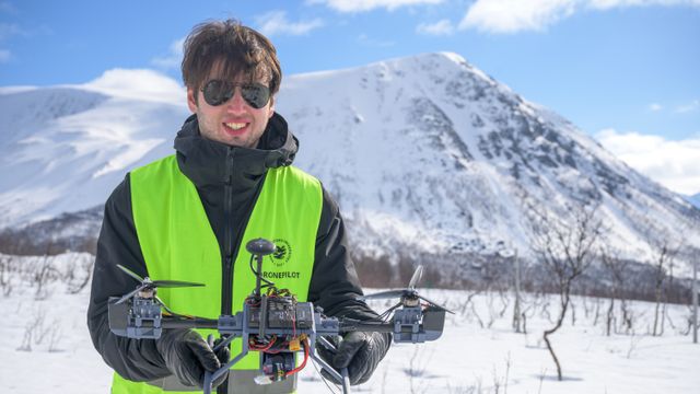 Her utdannes landes eneste droneingeniører