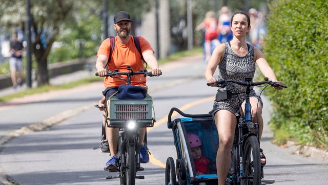 Sykkel eller elbil – hva løser klimakrisen?
