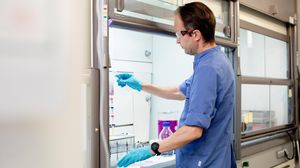 Analysene som avdekker forhøyet radioaktivitet i industrien 