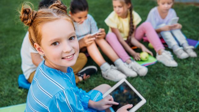 Vi trenger aldersgrenser for digitalt dop