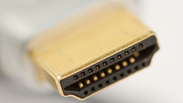 Nytt funn: Hackere kan spionere på deg ved å lese strålingen fra HDMI-kabler