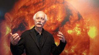 Illustrasjon av Eksplosjoner på solen kan lamme det moderne livet på jorden