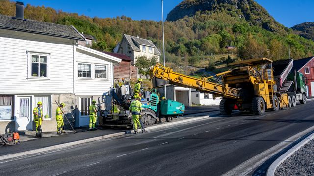 I år skal Vegvesenet legge asfalt for 1,4 milliarder