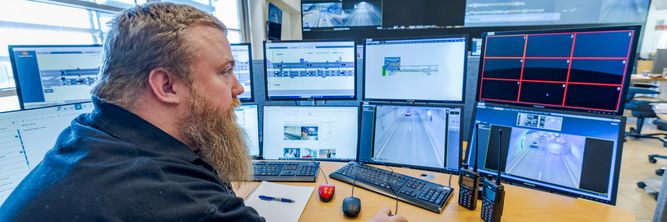 Illustrasjon av Bekymret for cybertrusler mot veinettet