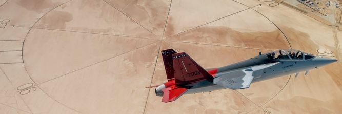 Illustrasjon av Dette kan bli morgen&shy;dagens treningsfly for norske kampflypiloter