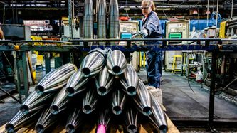 Illustrasjon av Nå er Europa verdens største importør av våpen