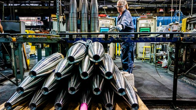 Nå er Europa verdens største importør av våpen