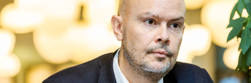 Illustrasjon av Det brukes stadig mindre penger på å bygge ut mobilnettene i Norge