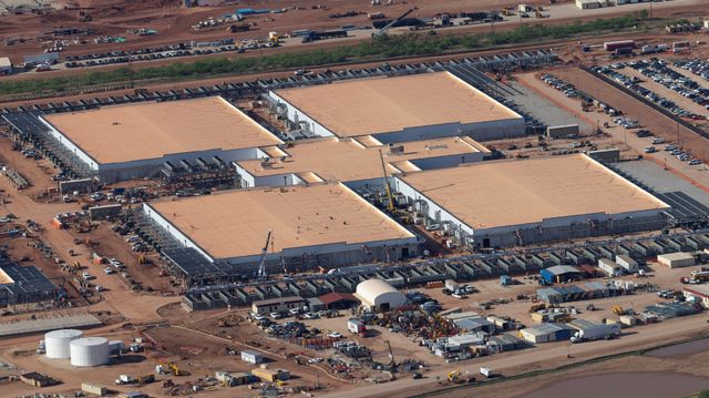 WSJ: Gigantprosjektet Stargate strever med å komme ut av startblokka 